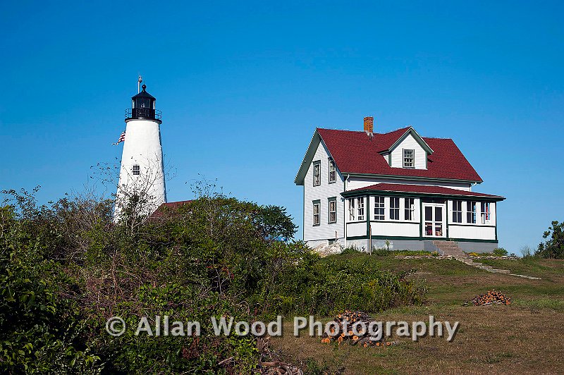 Baker's Island Light